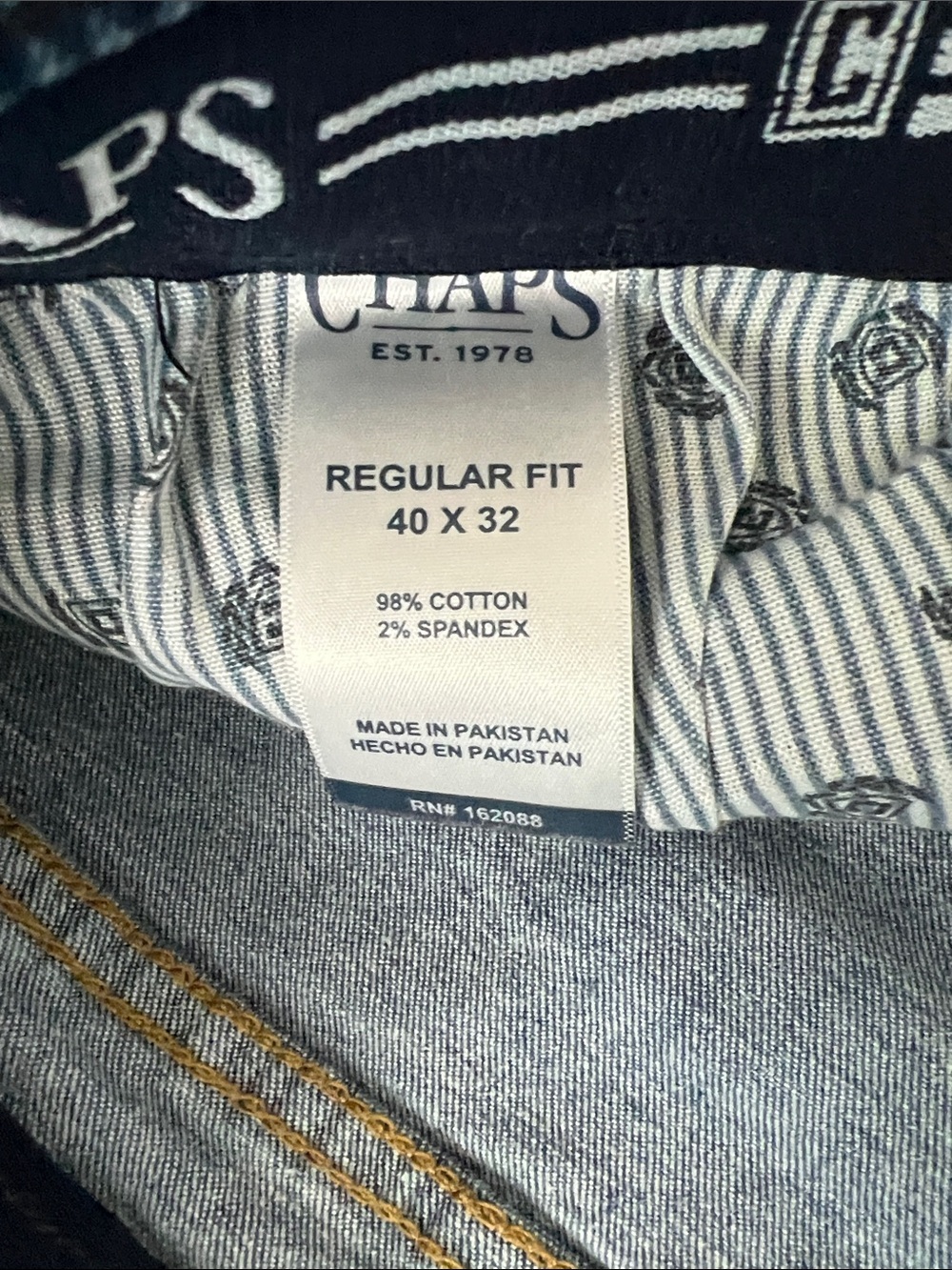 Chaps Men’s Faded Light Blue Regular Straight-Leg Stretch Jeans - Size 40x32 - Picture 8 of 11